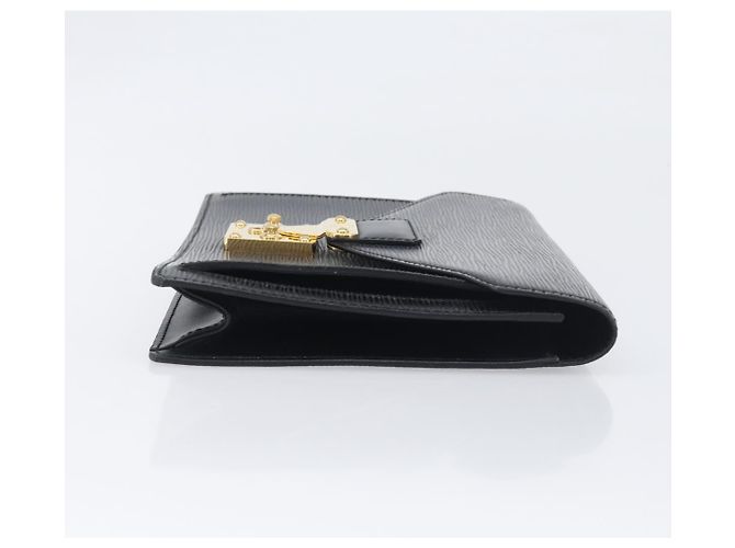 LOUIS VUITTON Epi Serie Dragonne Clutch Bag Black Noir M52612 LV Auth 200921 Negro - vista 3