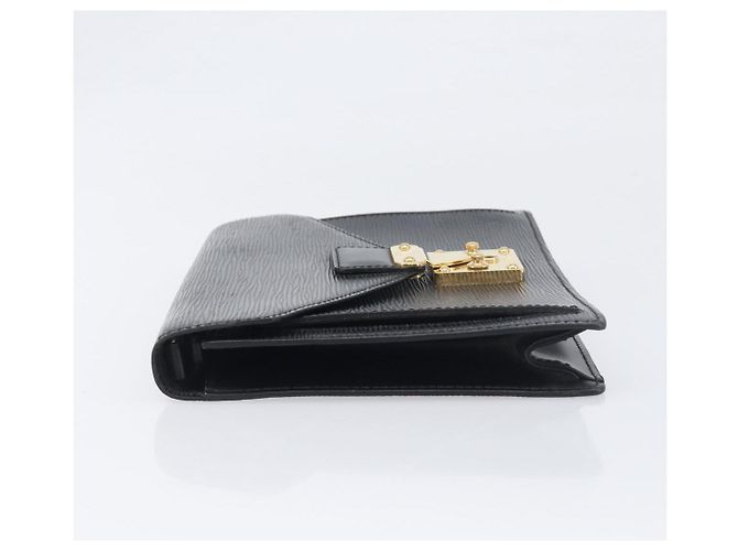 LOUIS VUITTON Epi Serie Dragonne Clutch Bag Black Noir M52612 LV Auth 200921 Negro - vista 4