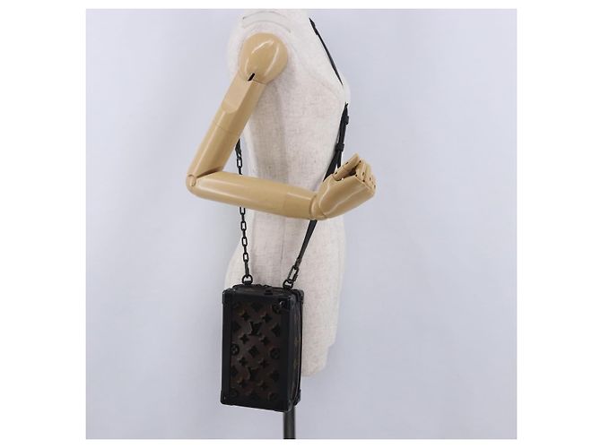 LOUIS VUITTON Monogram Tuftage Vertical Software Trunk Bag M45044 Auth ka5844M Monogramma - vista 25