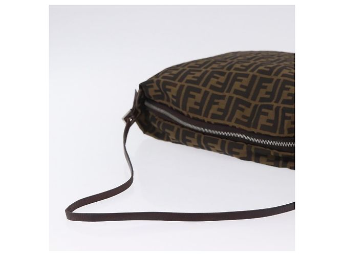Borsa a tracolla FENDI Zucca Canvas Mamma Baguette Marrone Nero Auth 196984 - vista 7