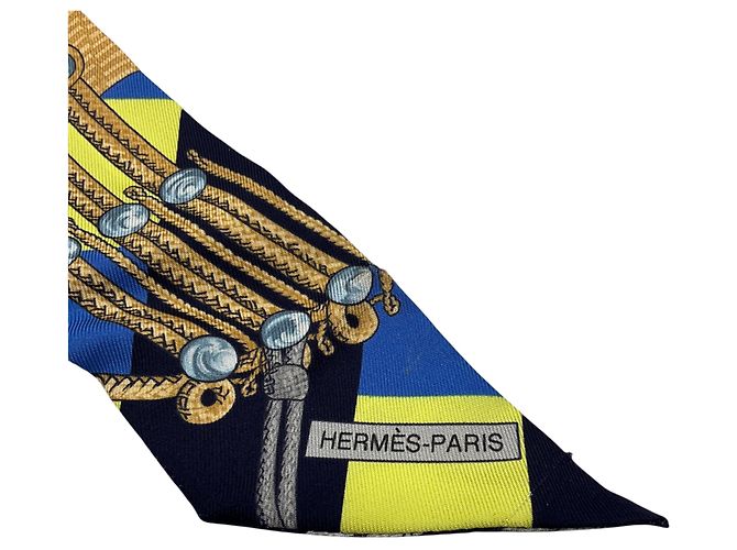 Hermès Twilly in seta stampata Les Brandebourgs Blue Multi Hermes Multicolore - vista 2