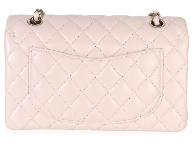 Gabrielle Chanel Small Classic Double Flap Bag aus gestepptem Lammleder in Hellrosa Pink Beige - Ansicht 2