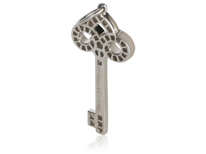 Pendente a Chiave Mini Fleur de Lis in Platino e Diamanti Tiffany & Co. - vista 3