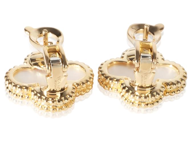 Van Cleef & Arpels Vintage Alhambra Ohrringe aus Gelbgold und Perlmutt - Ansicht 2