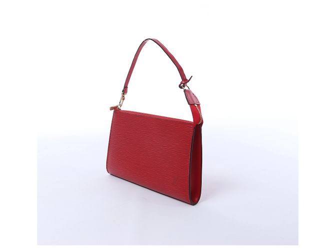 Louis Vuitton Pochette Accessoire Epi Leather Handbag in Red M52947 Rosso - vista 2