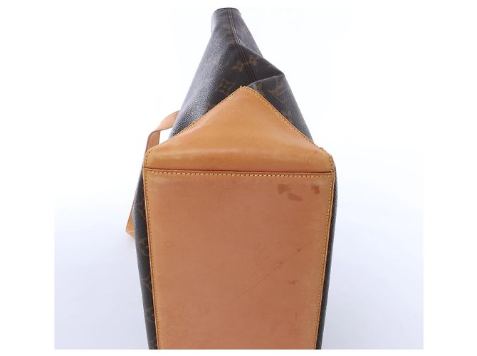 Borsa a tracolla Louis Vuitton Cabas Mezzo Monogram Canvas in marrone M51151 - vista 8