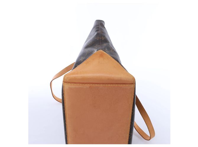 Borsa a tracolla Louis Vuitton Cabas Mezzo Monogram Canvas in marrone M51151 - vista 9