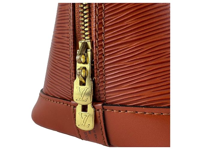 Borsa a mano Louis Vuitton Alma in pelle Epi Marrone - vista 12