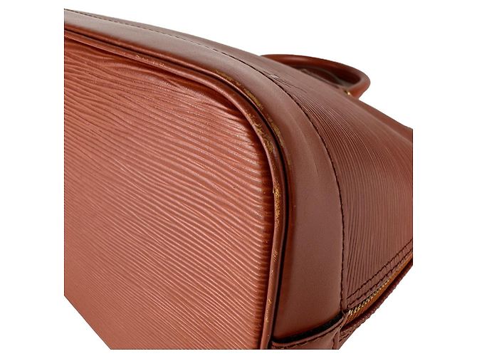 Borsa a mano Louis Vuitton Alma in pelle Epi Marrone - vista 8