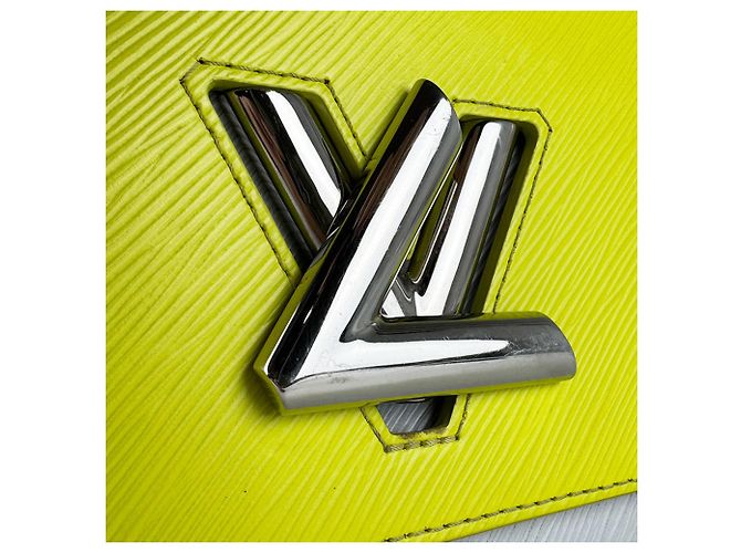 Borsa a tracolla Louis Vuitton Epi Twist MM Marrone Porpora Giallo - vista 11