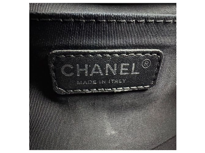 Borsa a tracolla Chanel Boy Nero - vista 12