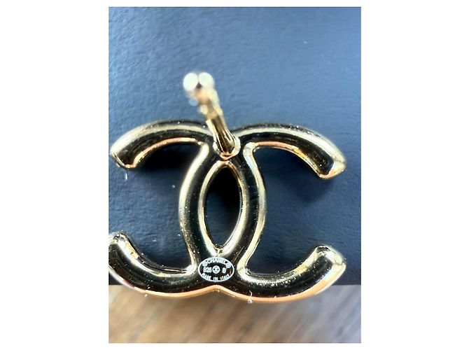 Orecchini a lobo Chanel CC Logo in metallo dorato D'oro - vista 9
