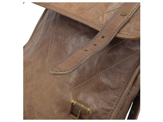Borsa a tracolla Louis Vuitton Trotteur in pelle Soana Marrone - vista 7
