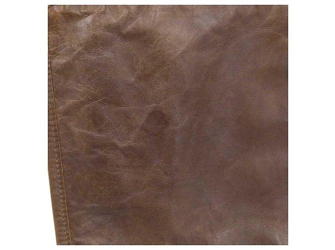 Borsa a tracolla Louis Vuitton Trotteur in pelle Soana Marrone - vista 8