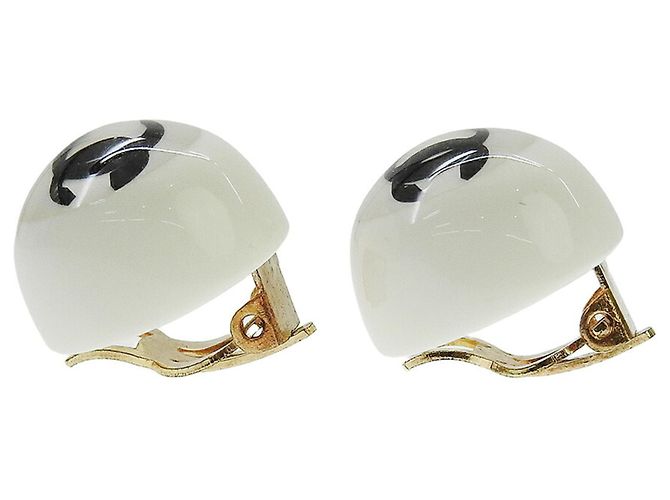 Timeless Orecchini a clip Chanel Coco Mark Bianco D'oro - vista 4