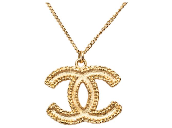 Collana con pendente Chanel CC placcata oro D'oro - vista 3