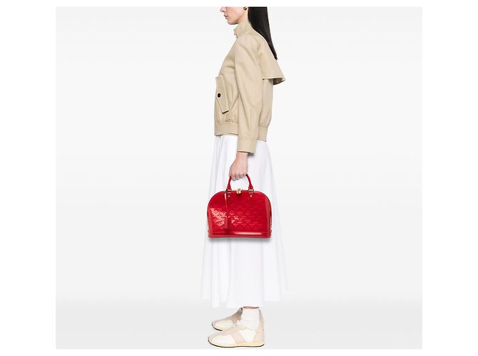 Borsa Louis Vuitton Alma PM Monogram Vernis rossa Rosso - vista 7