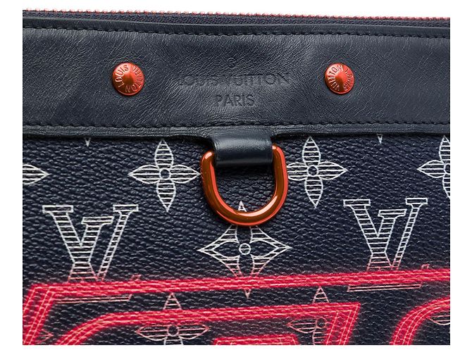 Borsa a pochette Apollo Clutch Louis Vuitton Monogram Ink Upside Down Blu - vista 5