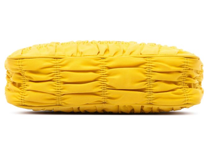 Borsa a tracolla Prada Tessuto Gaufre Re Edition Gialla Giallo - vista 3