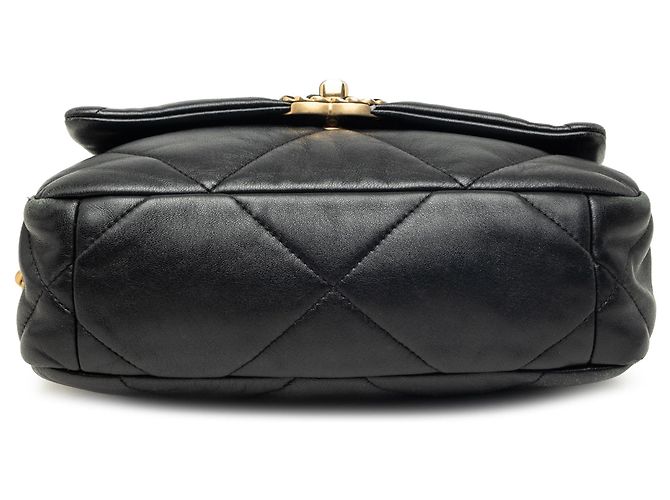 Borsa Chanel 19 Flap Medium in pelle di agnello nera Nero - vista 3