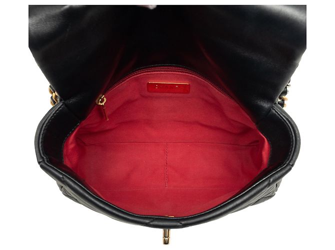 Borsa Chanel 19 Flap Medium in pelle di agnello nera Nero - vista 4