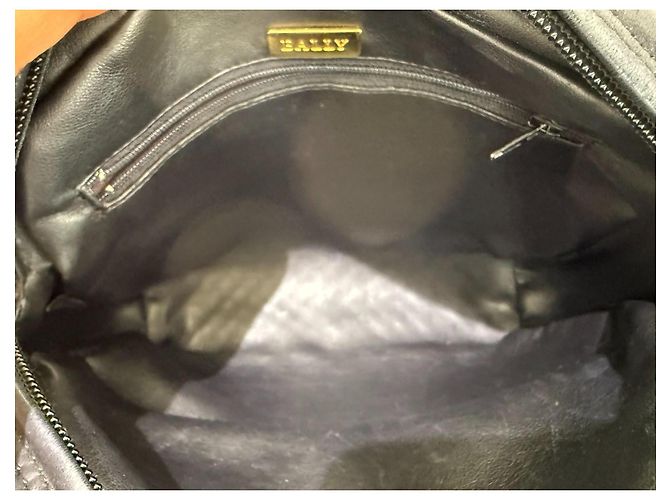 Bally Borsa a tracolla pelle trapuntata nera Nero Gold hardware - vista 11