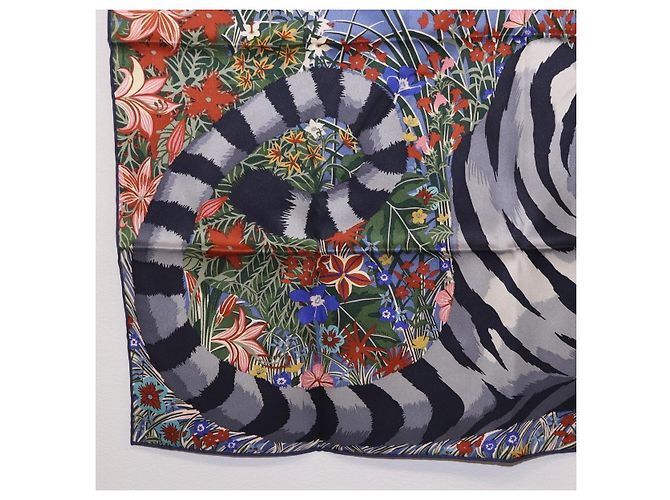 Hermès HERMES Carre 70 Scarf  Tiger  Silk Red - vista 4