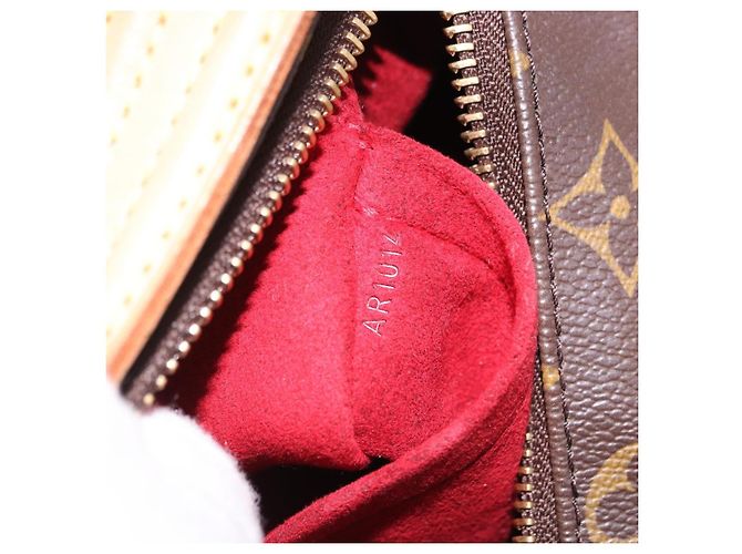 LOUIS VUITTON Monogram Viva Cite PM Shoulder Bag M51165 LV - vista 11