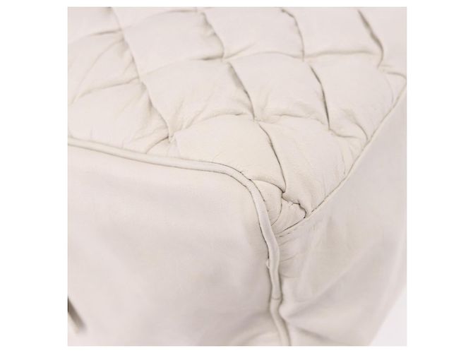 BALENCIAGA The Matelasse Hand Bag Leather White Silver 168031 - vista 15