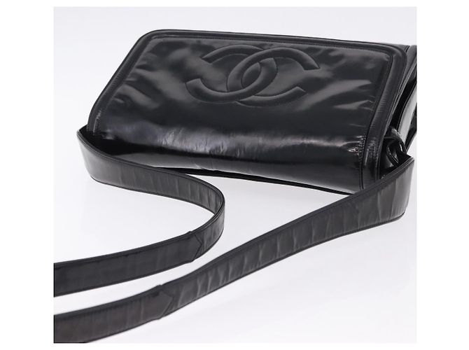 CHANEL Shoulder Bag Patent Black CC - view 6
