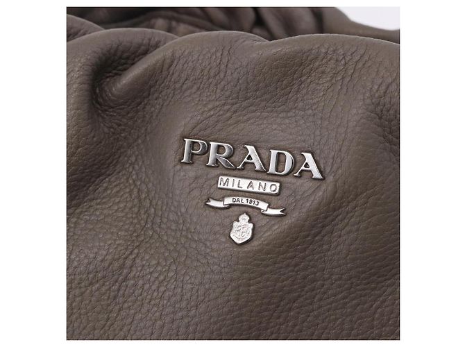 PRADA Shoulder Bag Leather Gray Silver - vista 18