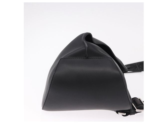 LOEWE Anton Sling Schultertasche Leder Schwarz Silber - Ansicht 5