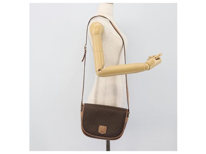 Céline CELINE Macadam Canvas Shoulder Bag PVC Leather Brown Gold - vista 23