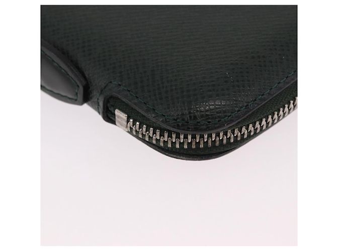 LOUIS VUITTON Taiga Organizer Atholl Travel Case Epicea M30654 LV - vista 14
