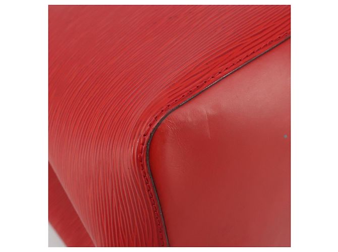 Néonoé LOUIS VUITTON Epi Neonoe Shoulder Bag Red Coklico M54365 LV - vista 17
