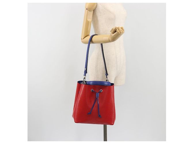 Néonoé LOUIS VUITTON Epi Neonoe Shoulder Bag Red Coklico M54365 LV - vista 24