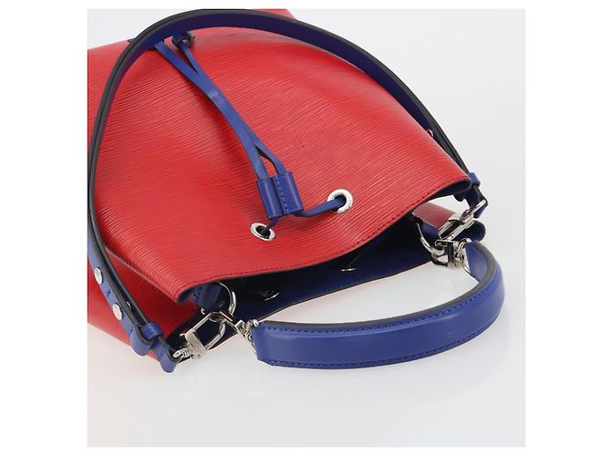 Néonoé LOUIS VUITTON Epi Neonoe Shoulder Bag Red Coklico M54365 LV - vista 6