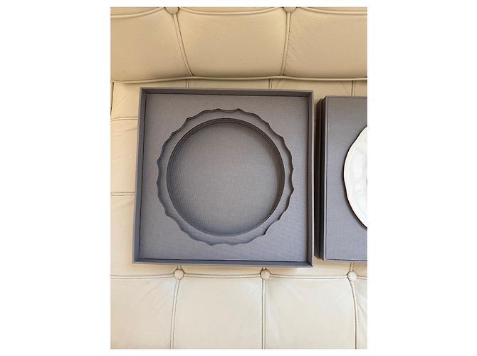 Dior Trompe-l'Oeil Walnut and Hazelnut Decorative Plate - Ecru Ceramic Brown White - view 3