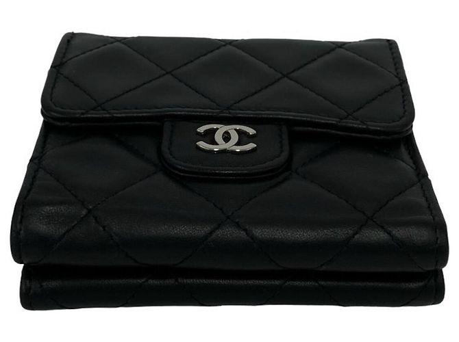 Cartera tri-fold Chanel Matelassé Coco Mark de piel de cordero negra Negro - vista 6