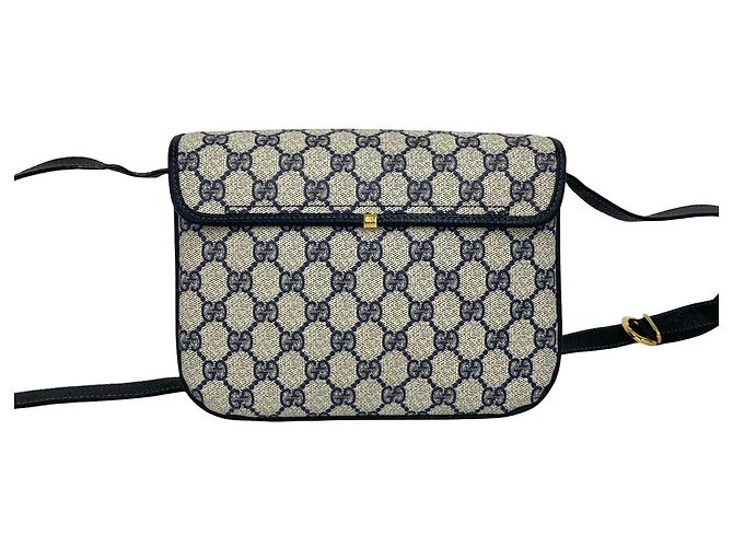 Mini borsa a tracolla Gucci in pelle blu navy - vista 3