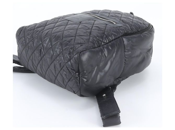 Zaino Chanel Coco Cocoon in pelle e nylon Nero - vista 4
