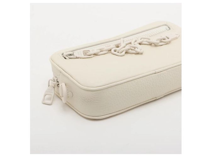 Louis Vuitton Monogram Empreinte Pochette Volga Bianco - vista 4