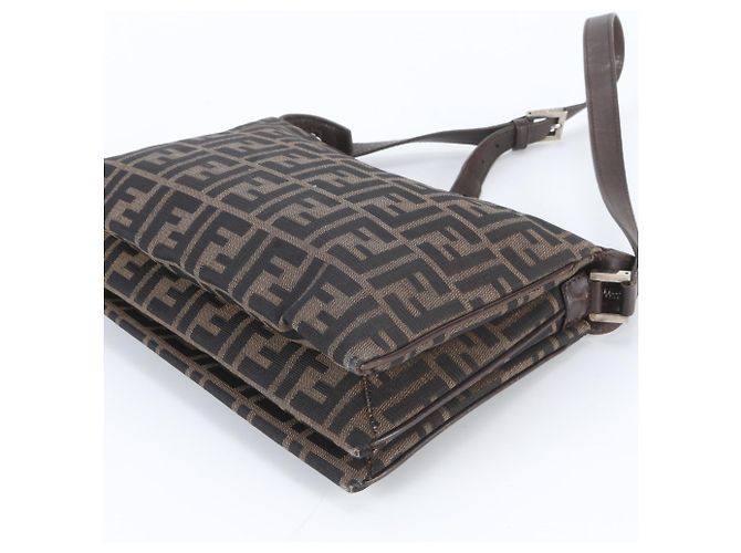 Borsa a tracolla Fendi Zucca in pelle e canvas Marrone - vista 4