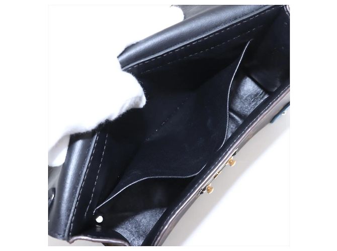Louis Vuitton Monogram Tribal Pochette Mask GM Castaño - vista 8
