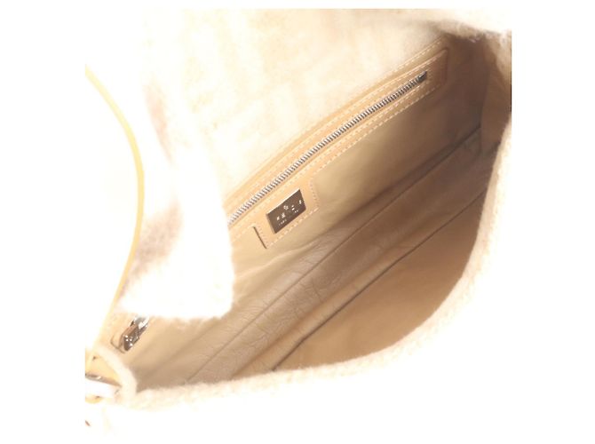 Borsa a secchiello a tracolla Fendi Zucca Mamma Beige Crudo - vista 7