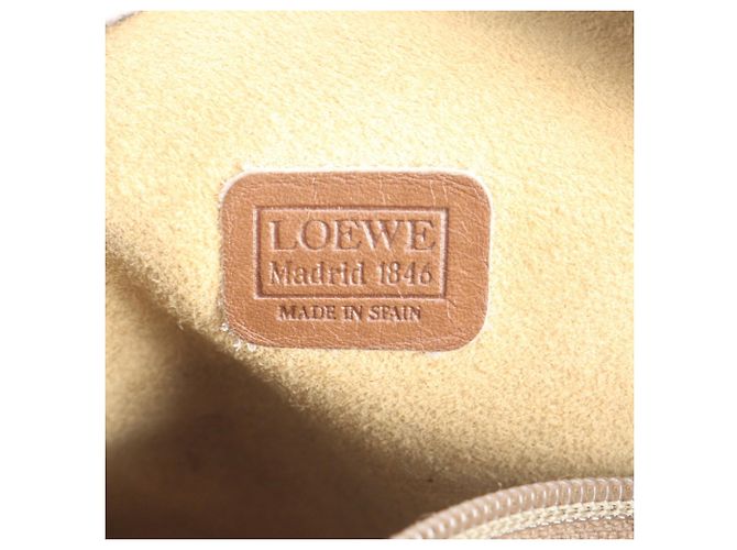 Loewe Anagram Mini Boston Bag Hellbraun - Ansicht 8
