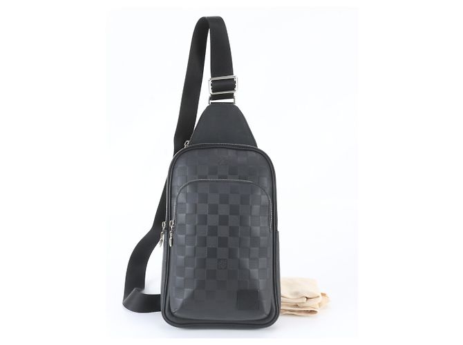 Borsa a tracolla Louis Vuitton Damier Infini Avenue Nero - vista 2