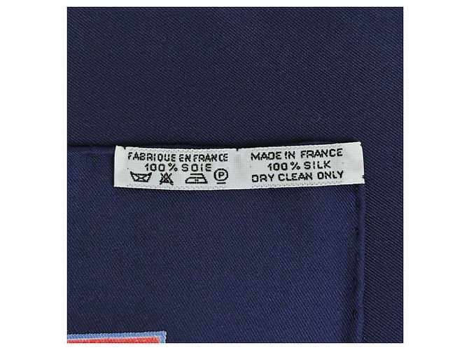 Hermès Foulard Hermes Carre 90 Grande Tenue Blu Multicolore - vista 2