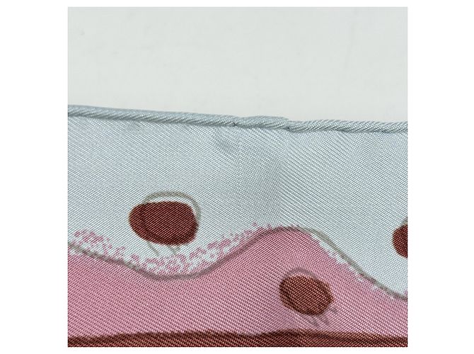 Hermès Foulard Hermes Carre 90 Fairytales Multicolore Blu chiaro - vista 3