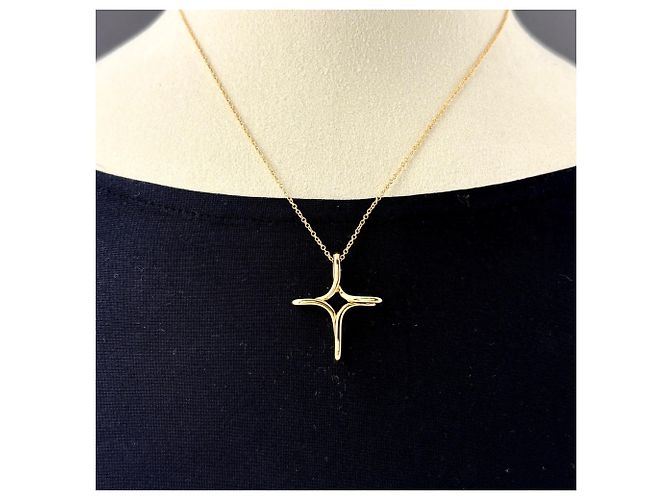 Collana con pendente Tiffany & Co. motivo croce in oro giallo - vista 3